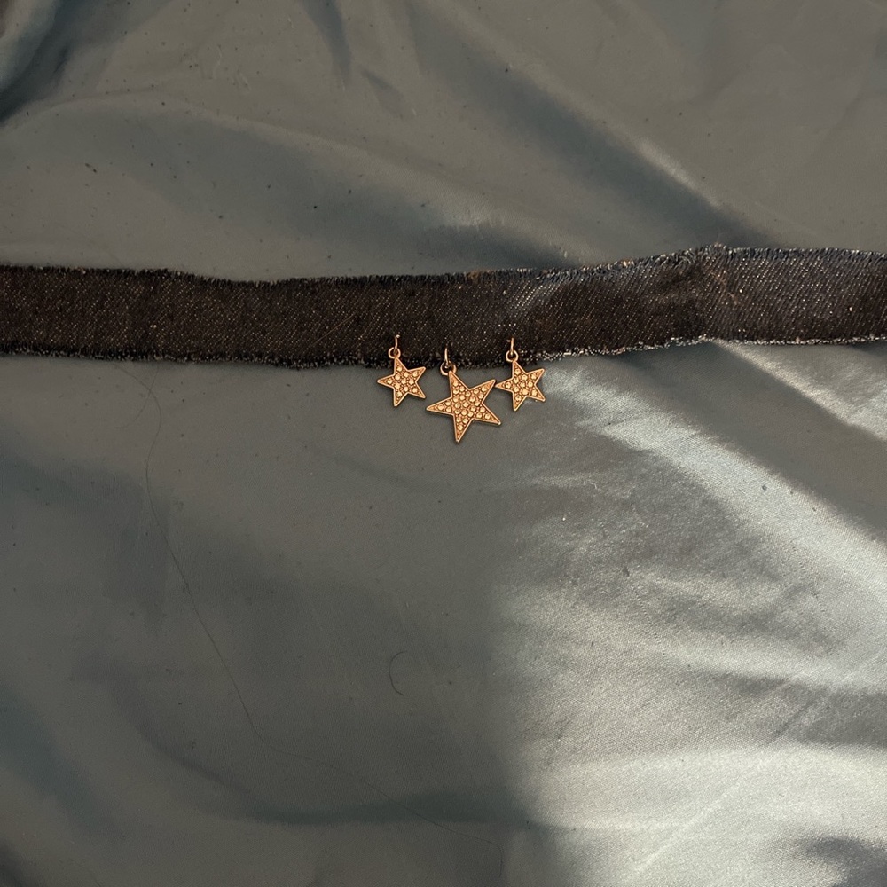 Star choker necklace